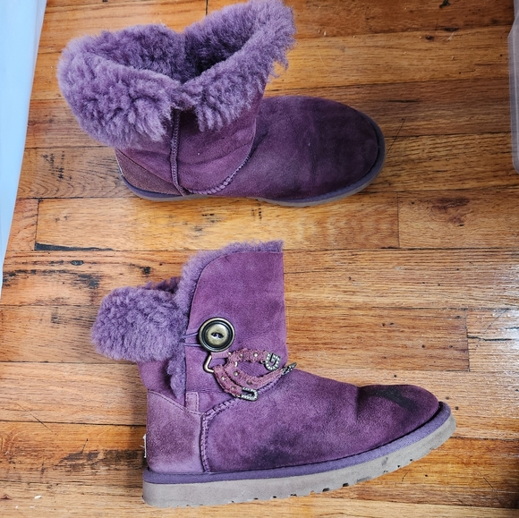 Womens purple Ugg boots - Picture 5 of 8